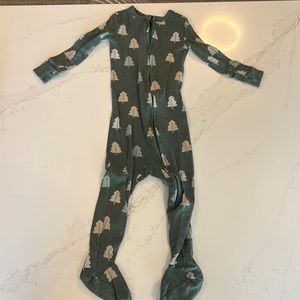 Little Co. by Lauren Conrad 24 month sleeper